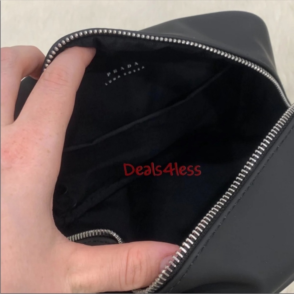 Prada Luna Rossa Black & Red pouch Travel bag Toiletry Dopp Kit Shaving Case - Picture 5 of 6